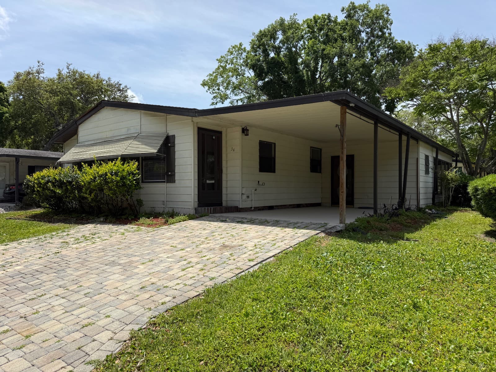 Manufactured home in Ormond Beach, FL 32174