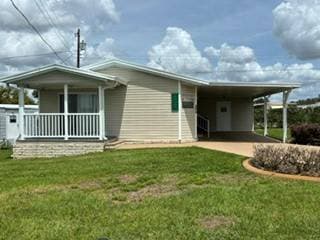 Manufactured home in Avon Park, FL 33825