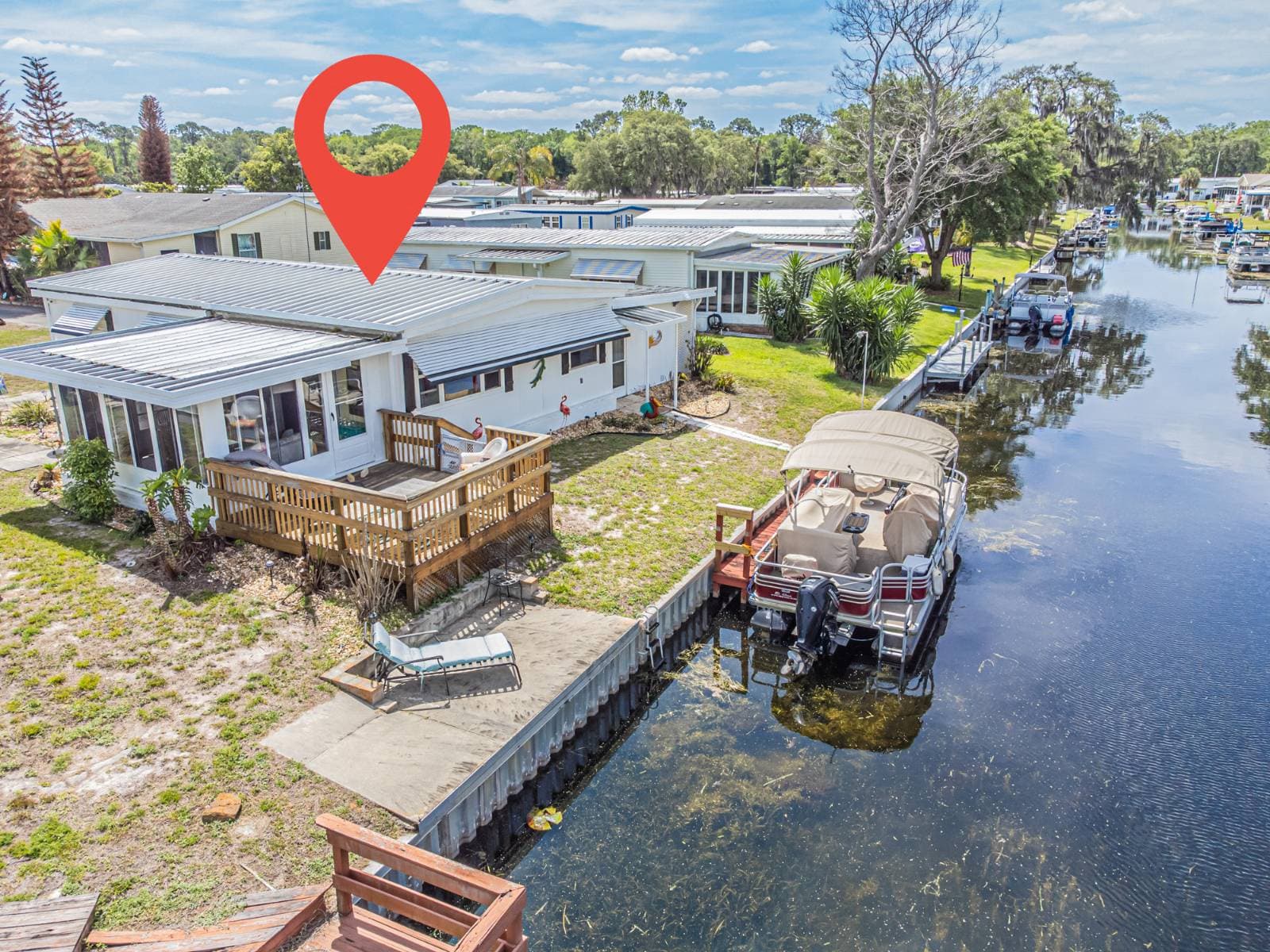 Manufactured home in Leesburg, FL 34788