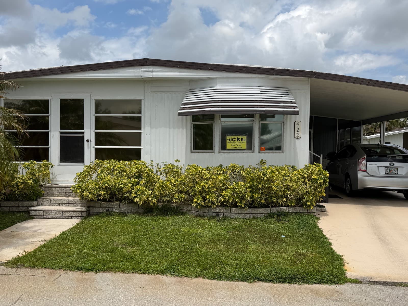 Manufactured home in Vero Beach, FL 32966
