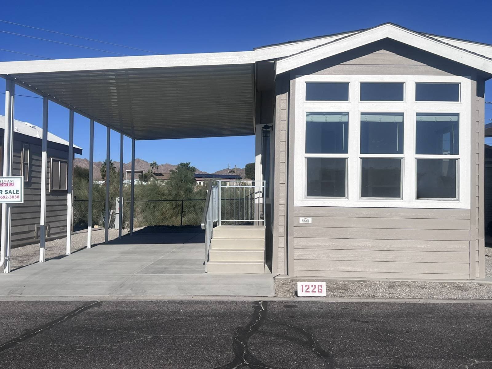 Manufactured home in Yuma, AZ 85367