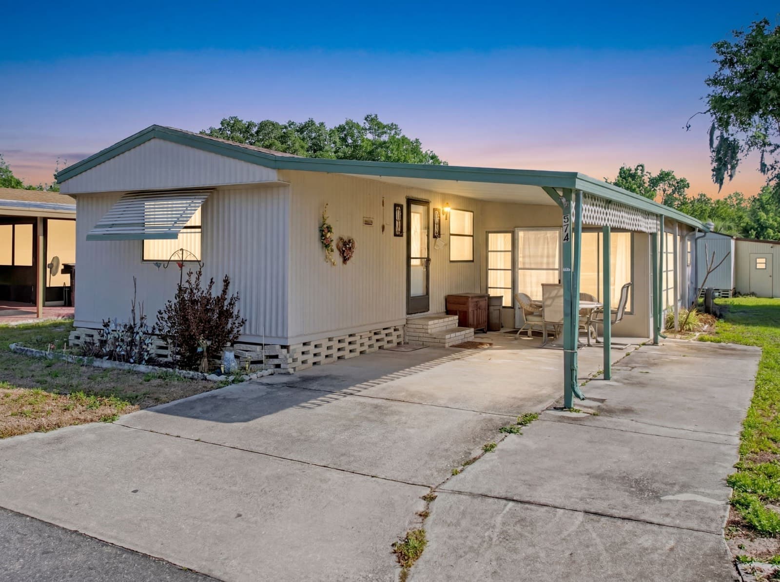 Manufactured home in Winter Haven, FL 33881