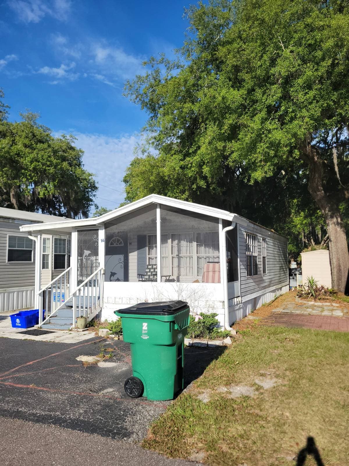 Manufactured home in Zephyrhills, FL 33540