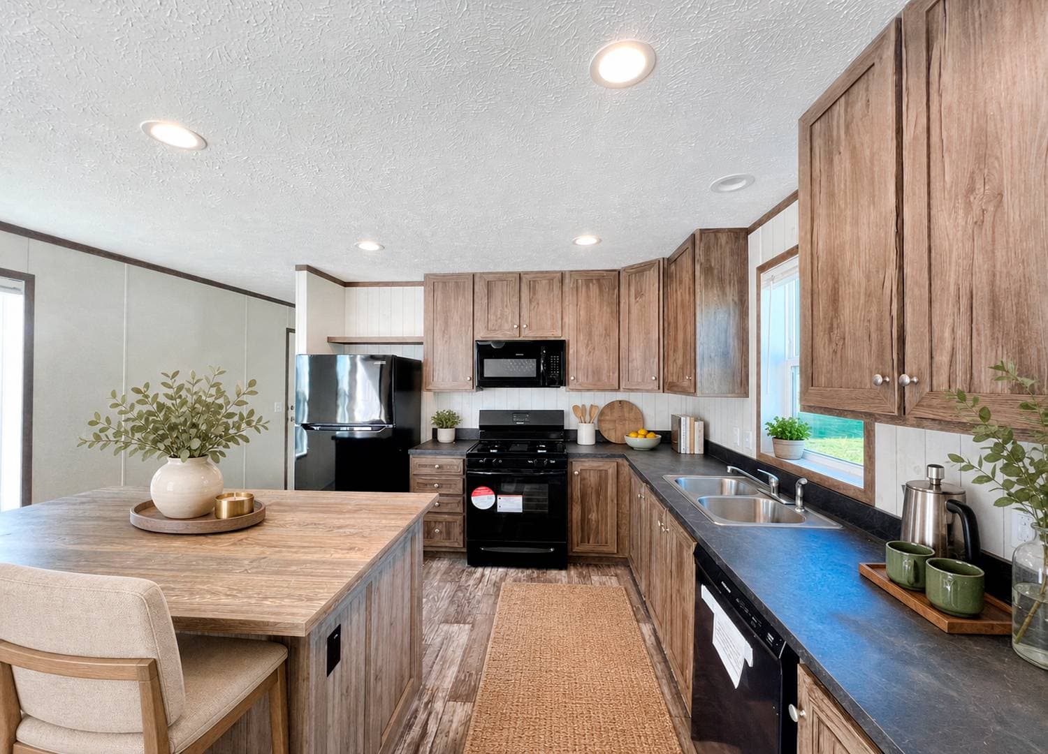 Manufactured home in Manhattan, KS 66502