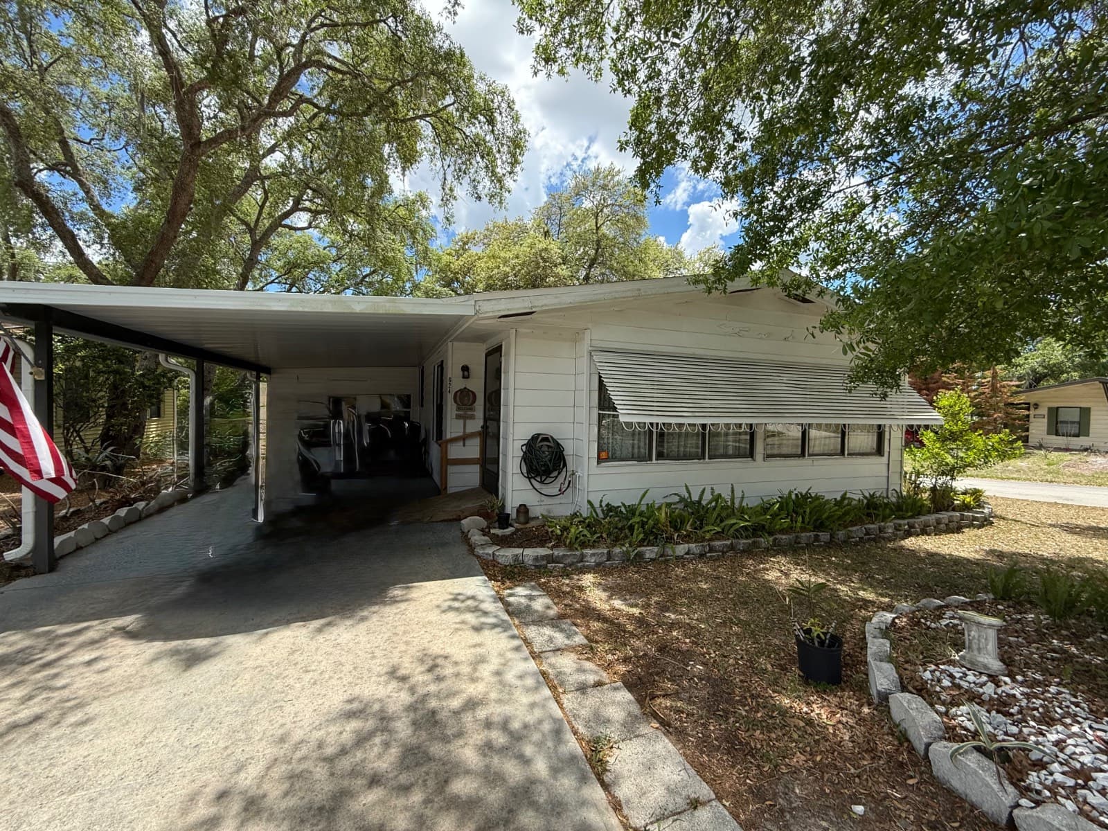Manufactured home in Orange City, FL 32763