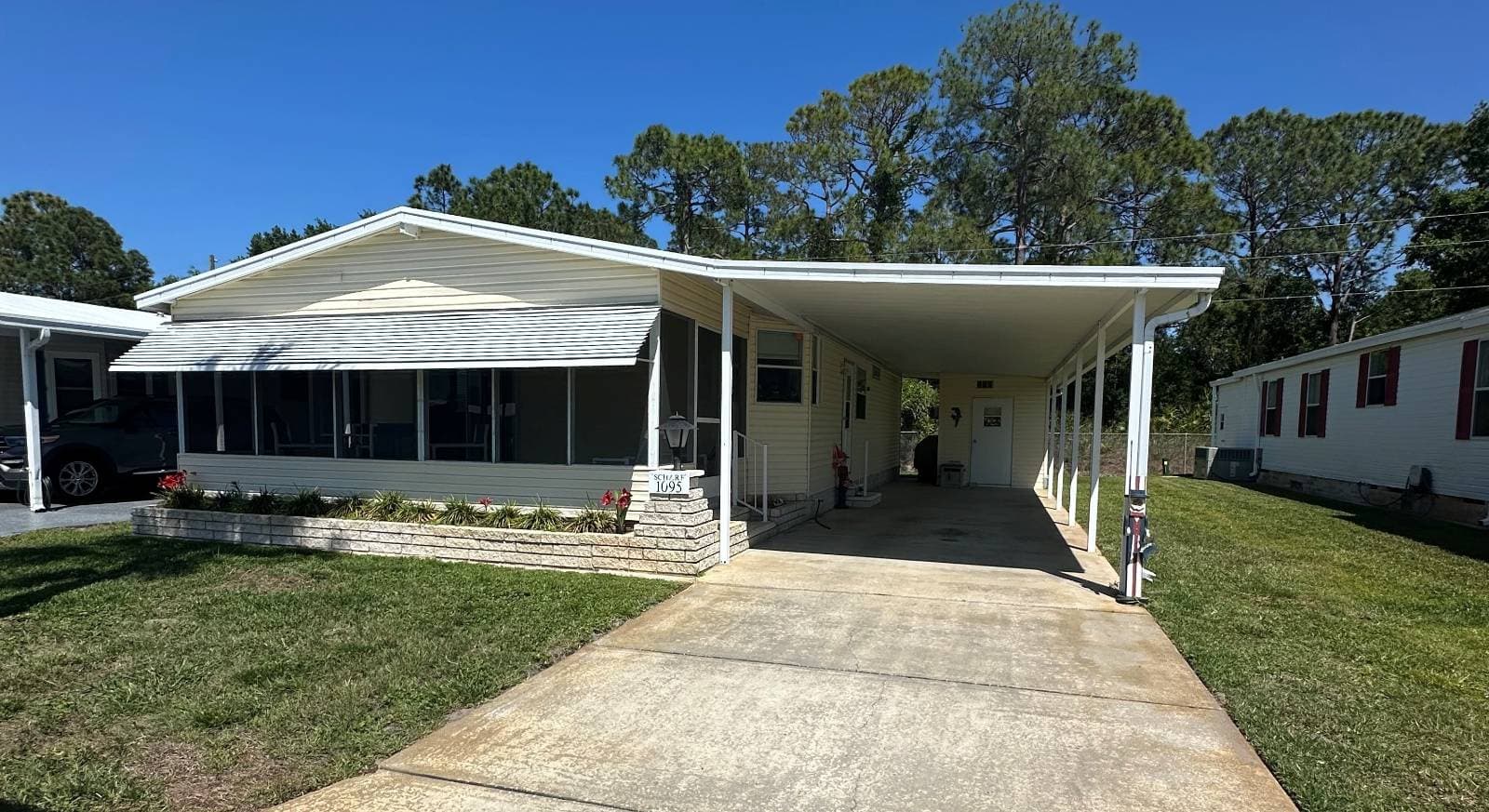 Manufactured home in Sebring, FL 33872
