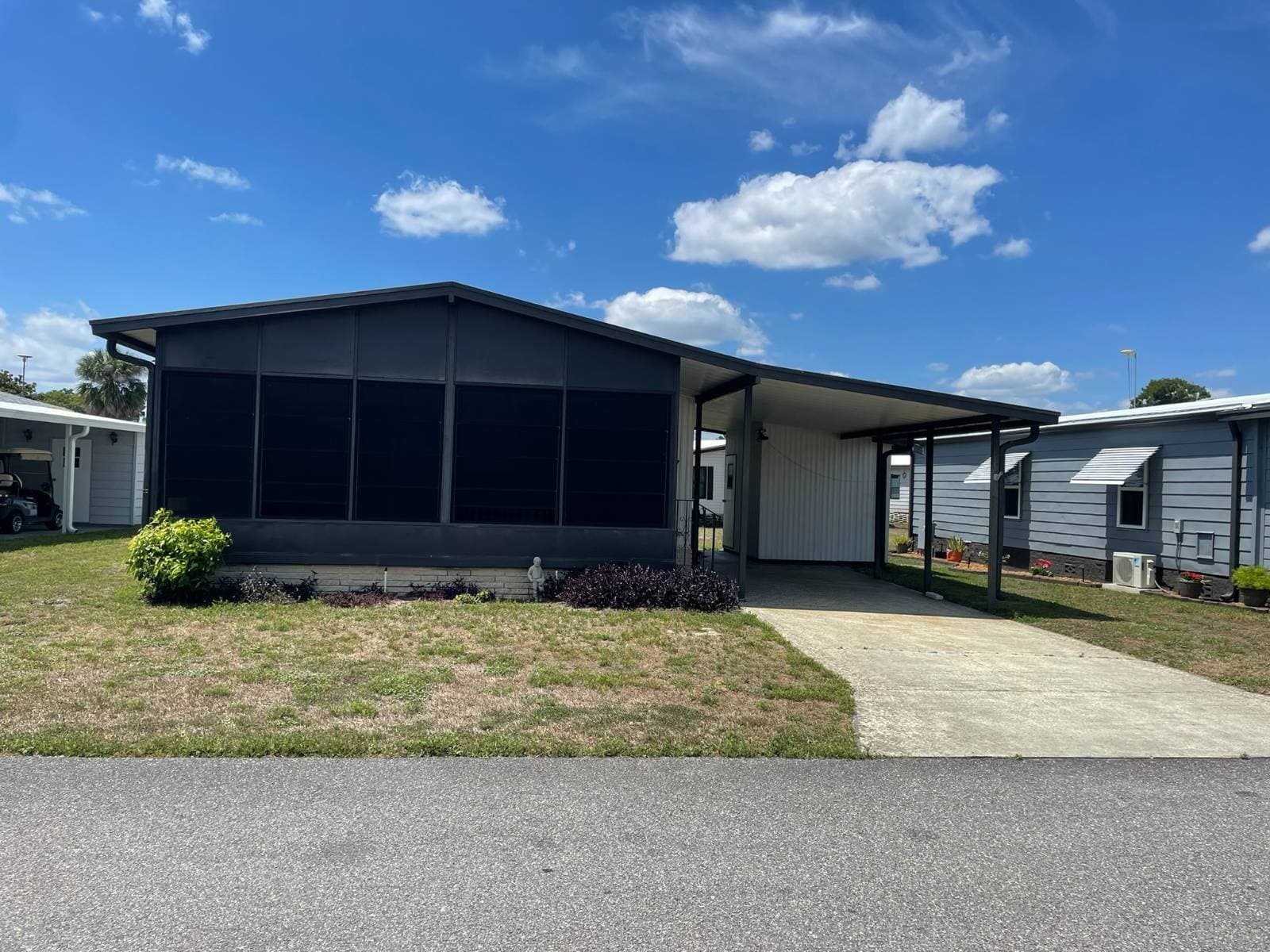 Manufactured home in Winter Haven, FL 33881