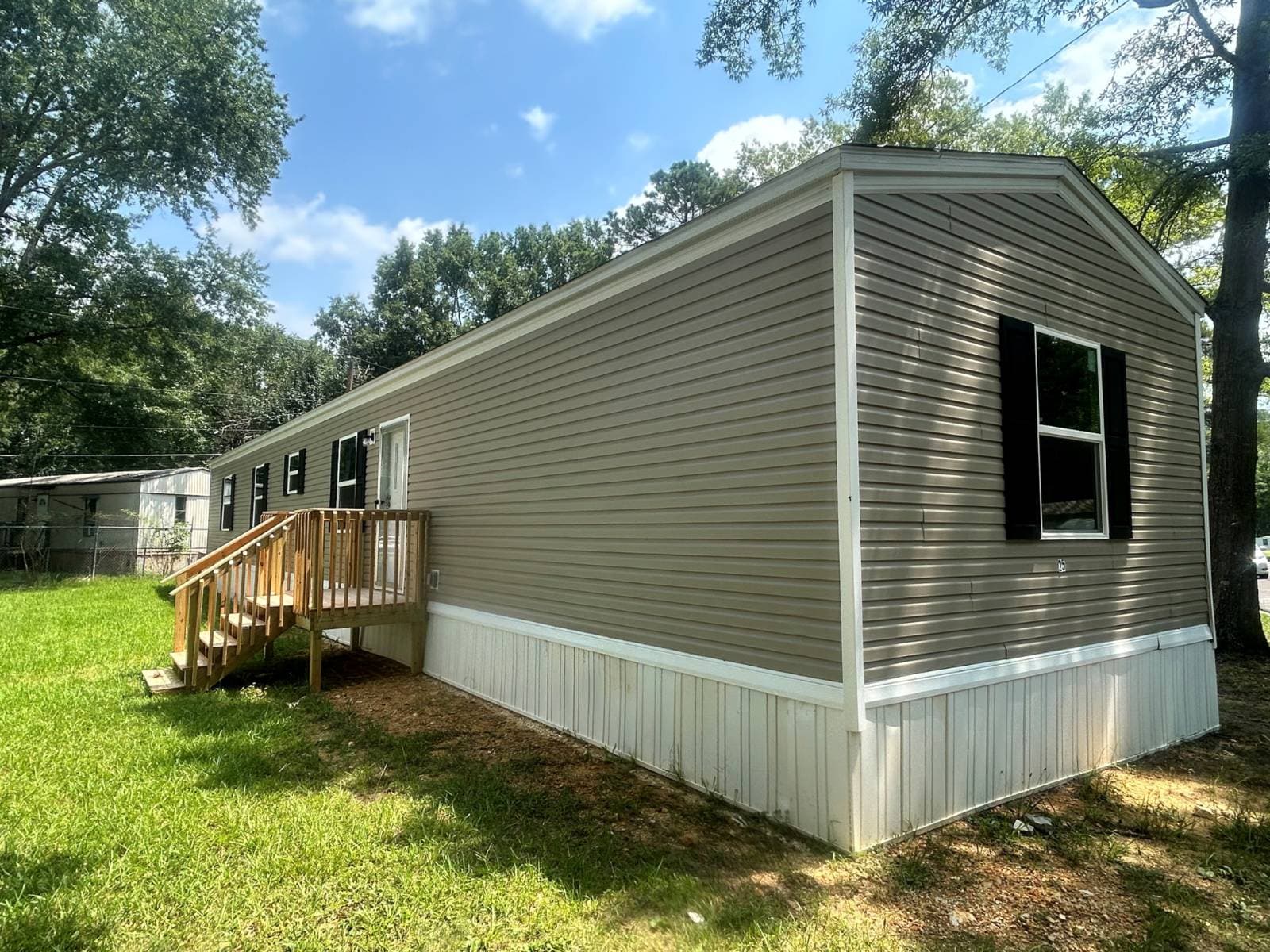 Manufactured home in Rainbow City, AL 35906