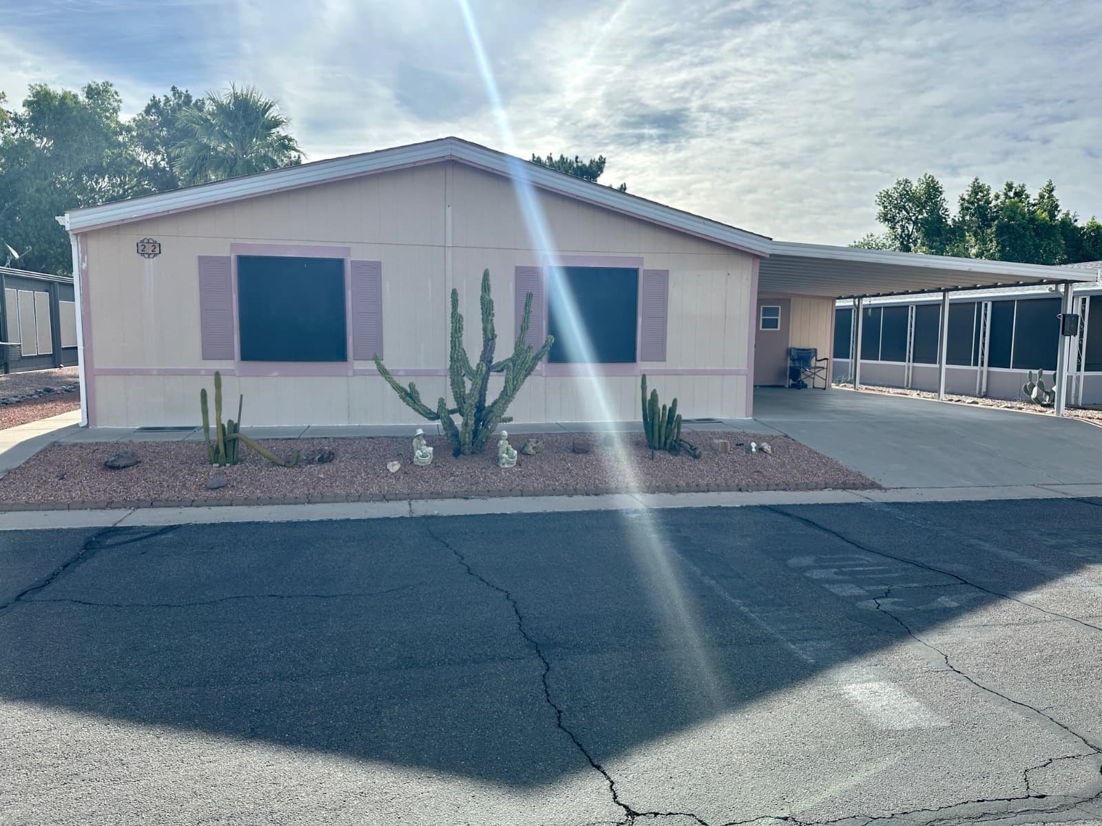 Manufactured home in Apache Junction, AZ 85119