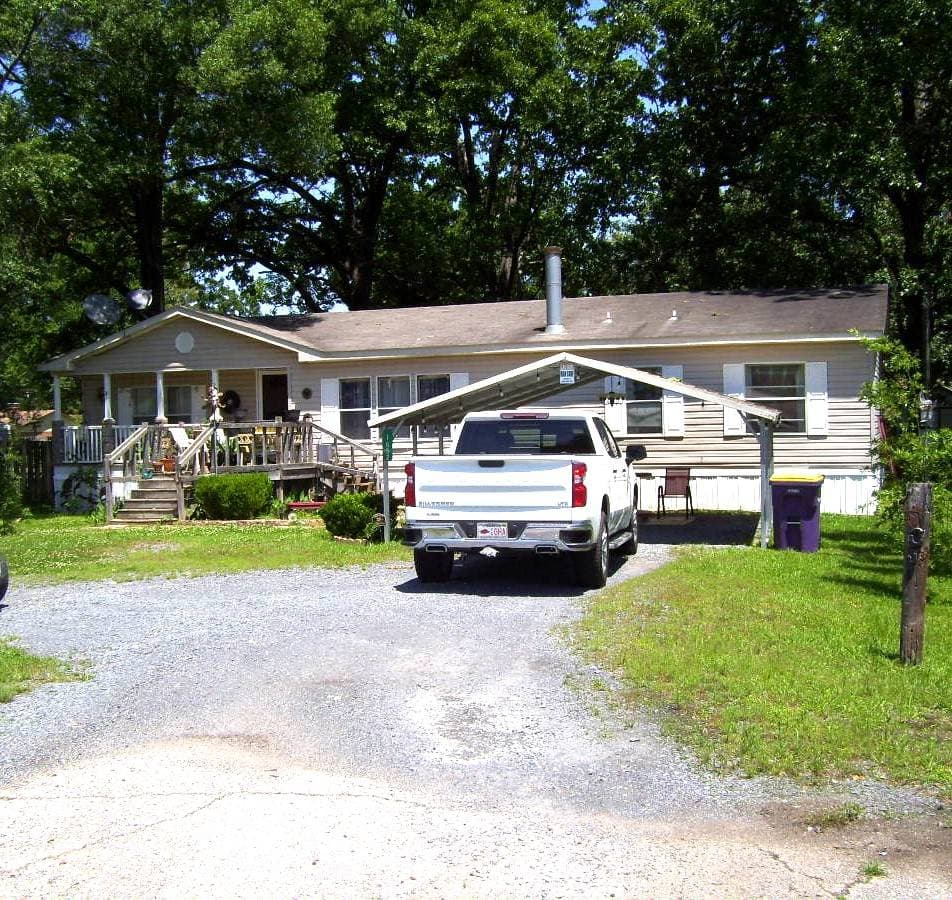 Manufactured home in Ashdown, AR 71822