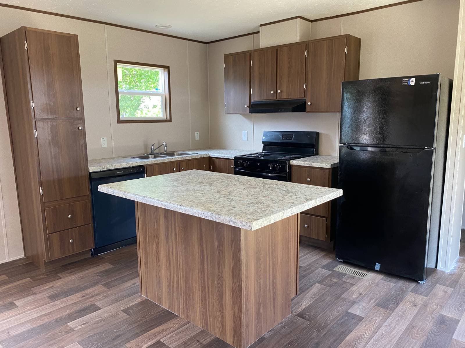 Manufactured home in Walterboro, SC 29488