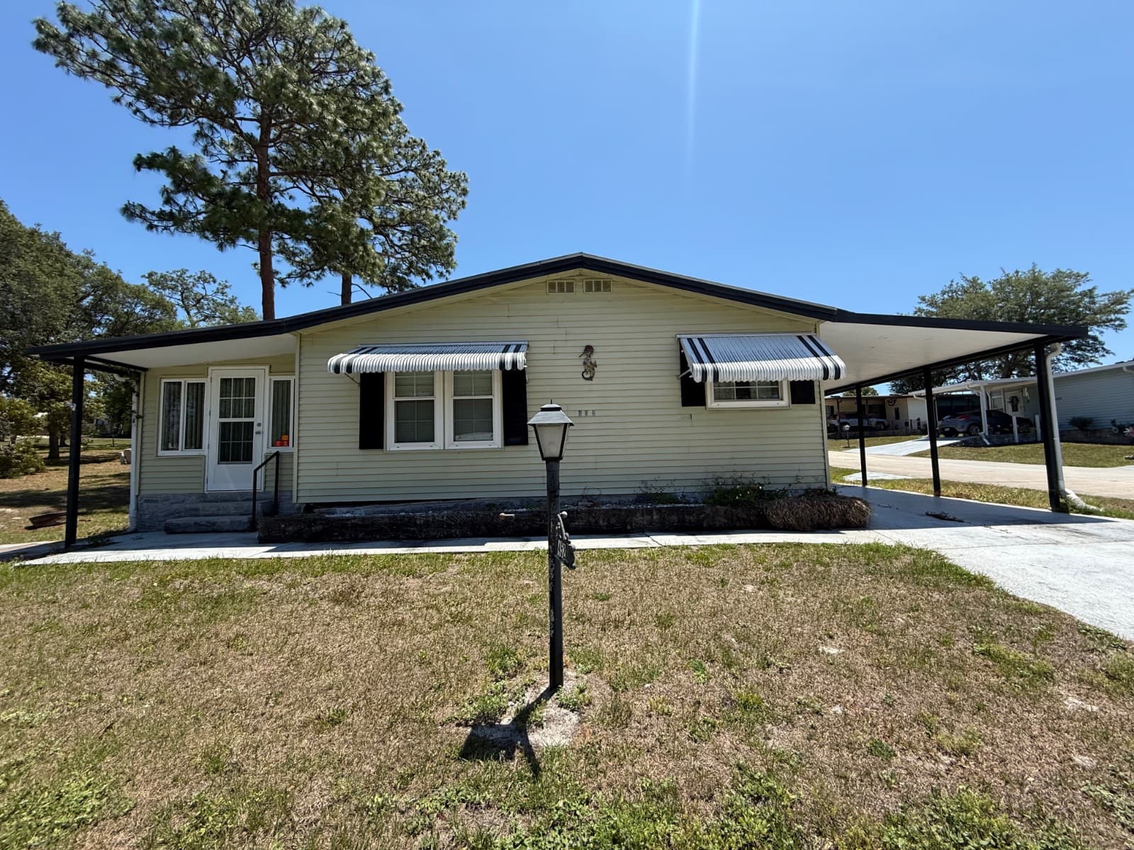 Manufactured home in Orange City, FL 32763