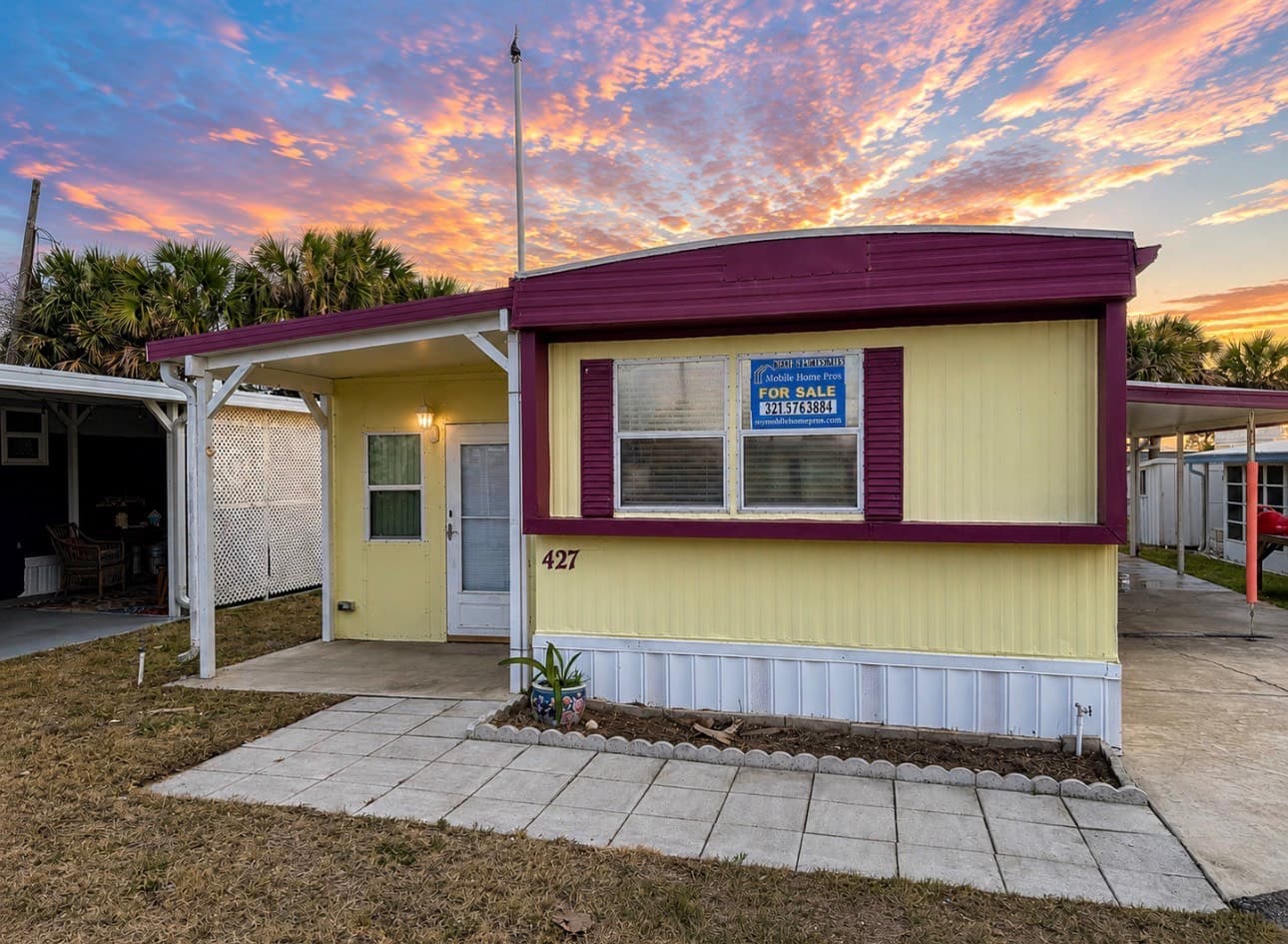 Manufactured home in Melbourne Beach, FL 32951