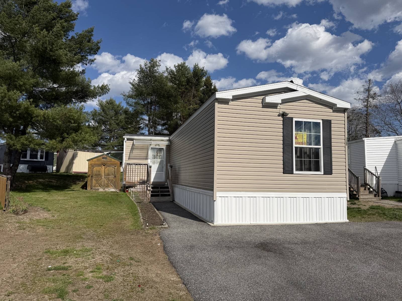 Manufactured home in Westbrook, ME 04092