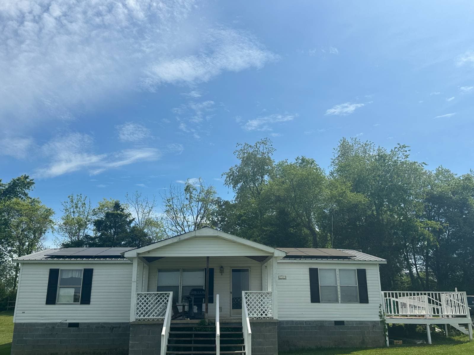 Manufactured home in Speedwell, TN 37870