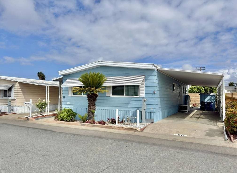 Manufactured home in Chula Vista, CA 91911