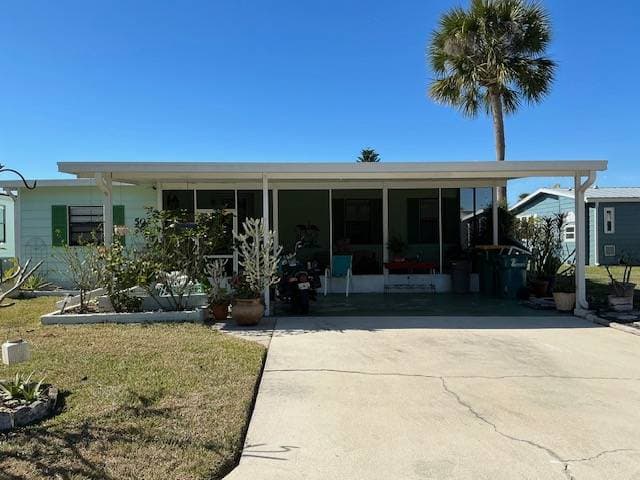 Manufactured home in Melbourne, FL 32934