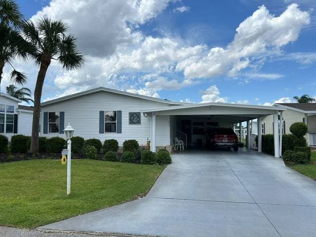 Manufactured home in Sebring, FL 33872