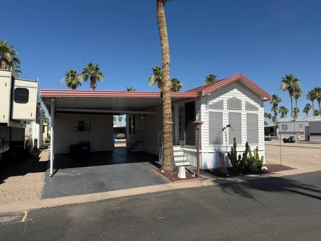Manufactured home in Mesa, AZ 85213