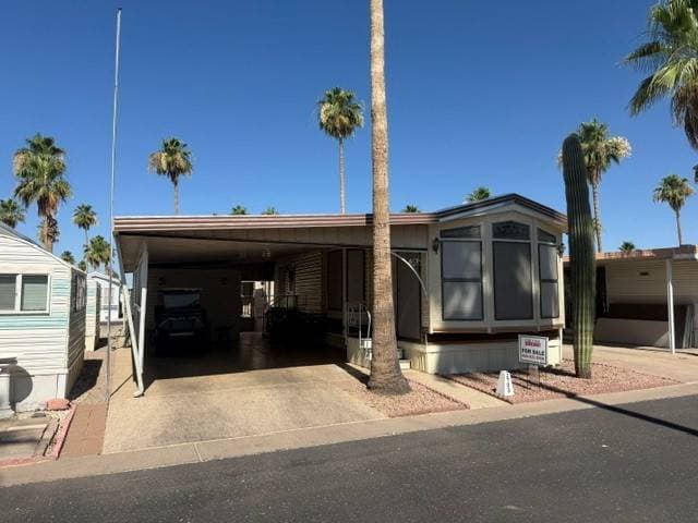 Manufactured home in Mesa, AZ 85213