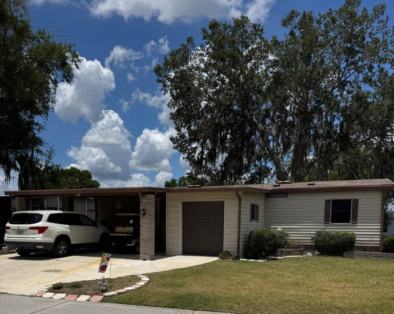 Manufactured home in Plant City, FL 33565
