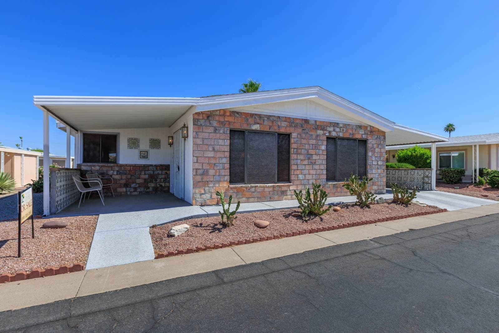 Manufactured home in Mesa, AZ 85215