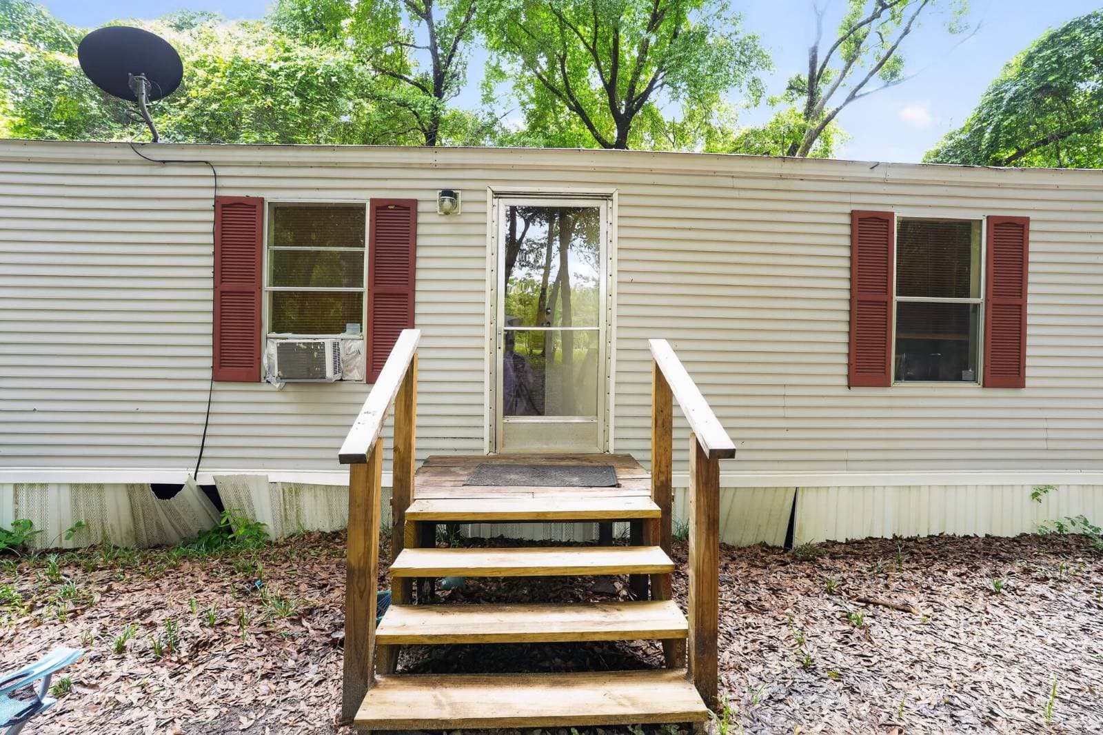 Manufactured home in Jay, FL 32565