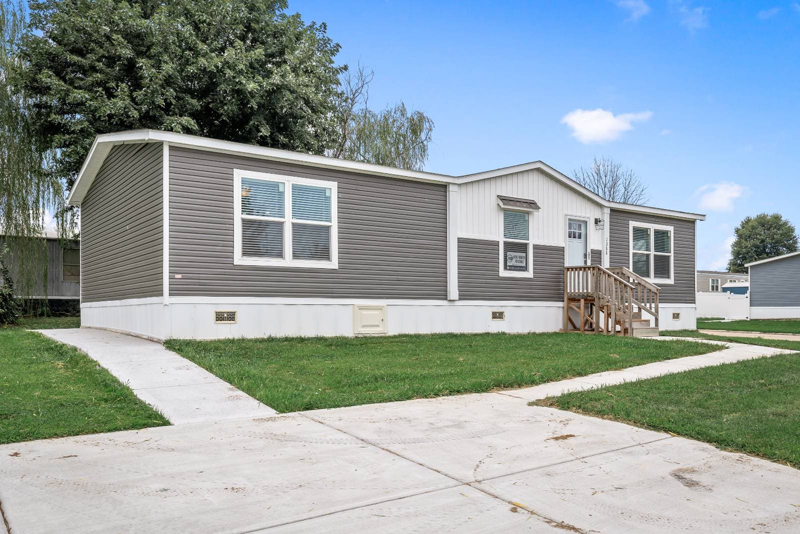 Manufactured home in Moscow Mills, MO 63362