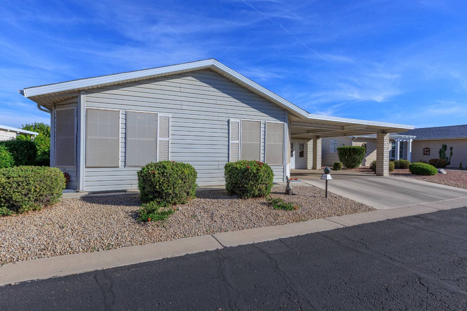 Manufactured home in Mesa, AZ 85209