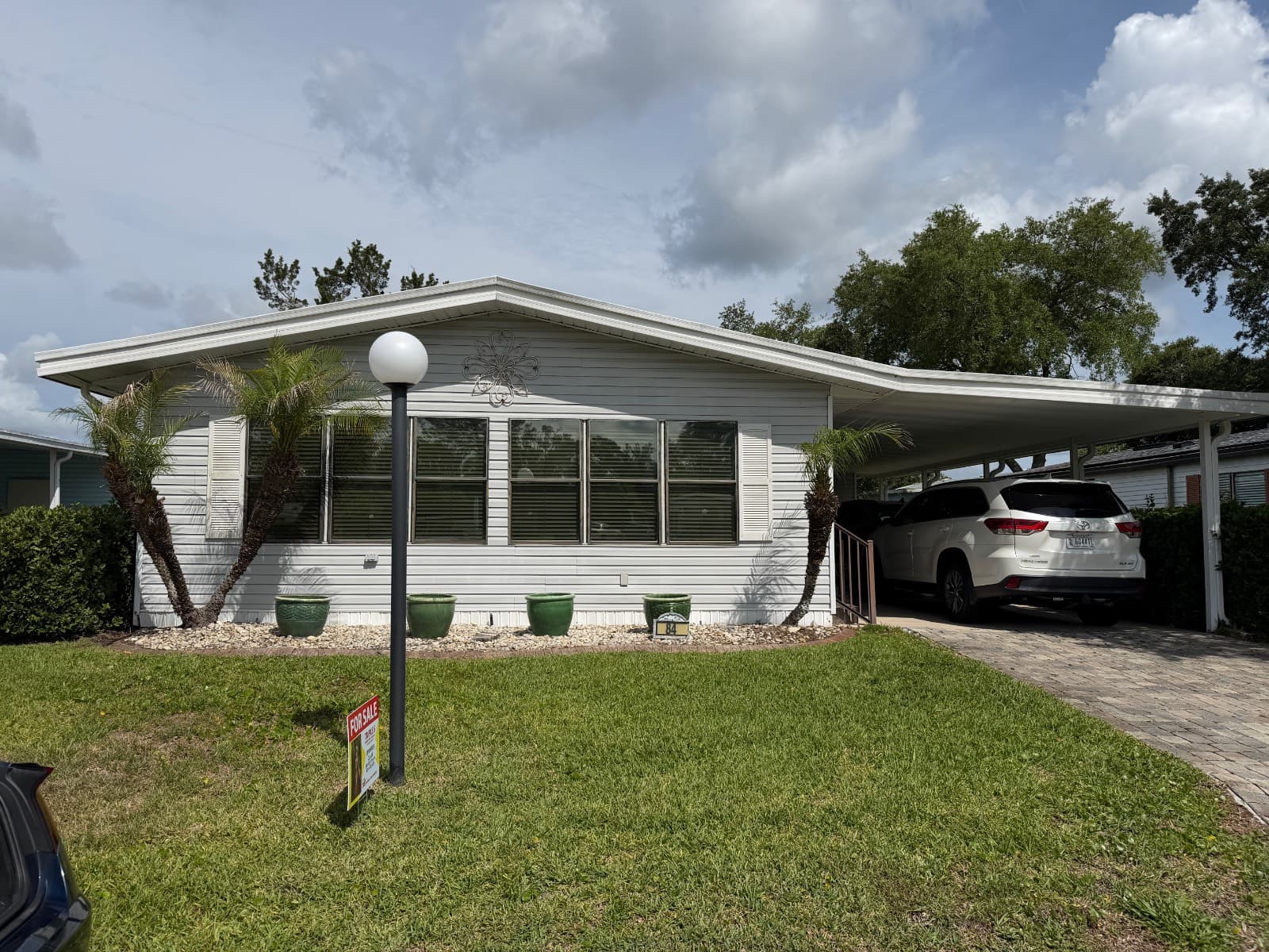 Manufactured home in Ormond Beach, FL 32174