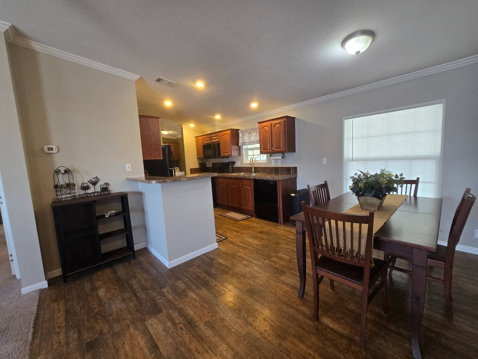 Manufactured home in North Fort Myers, FL 33903