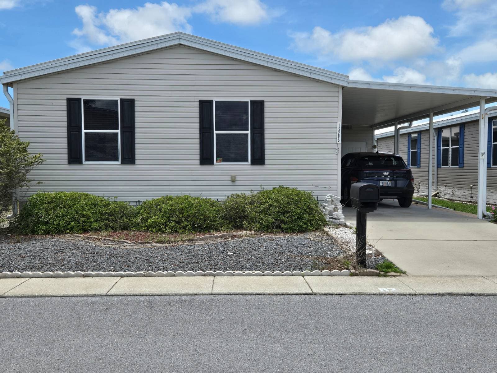 Manufactured home in Hudson, FL 34667