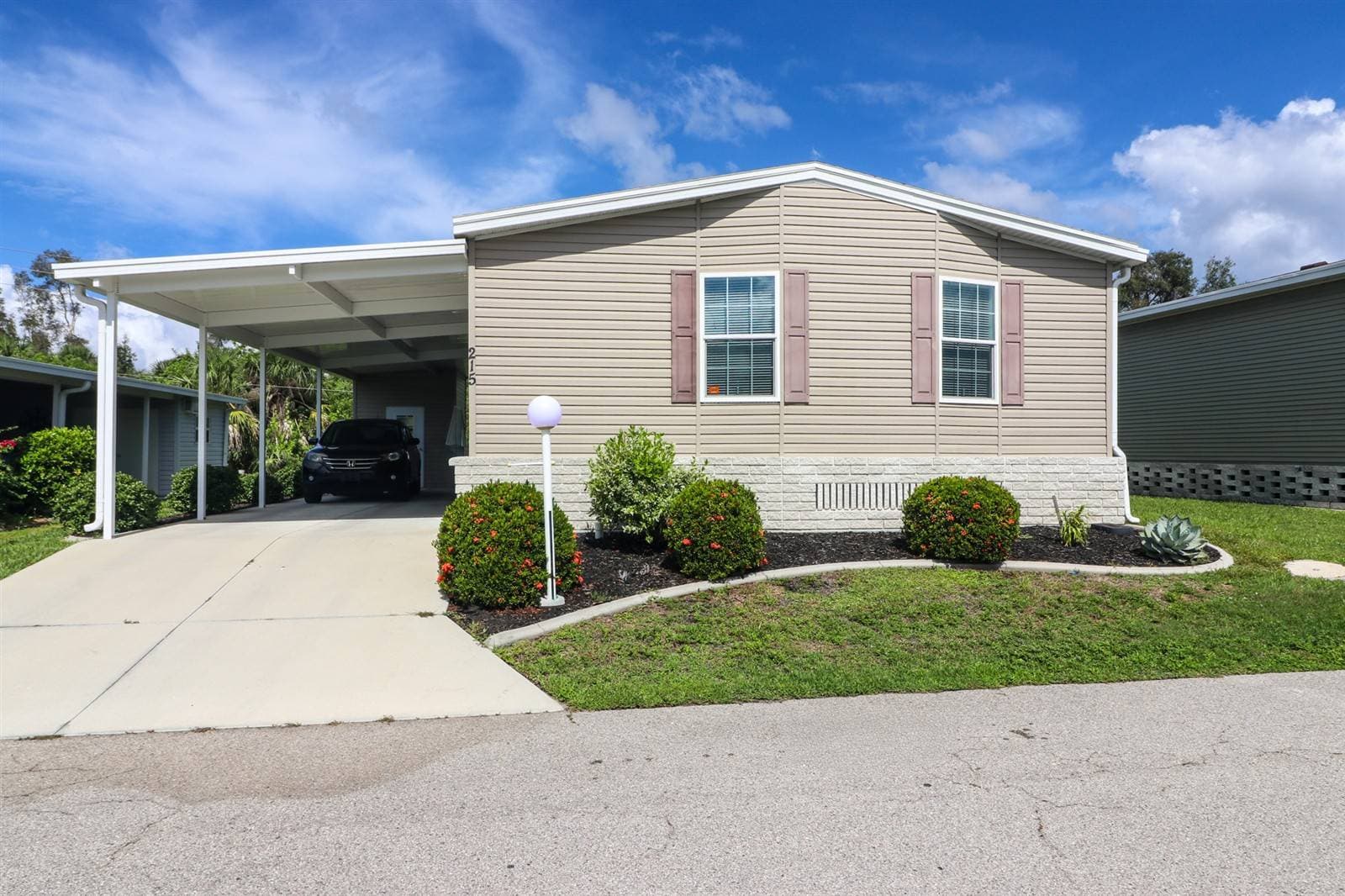 701 Aqui Esta Dr #215, Punta Gorda, Fl.