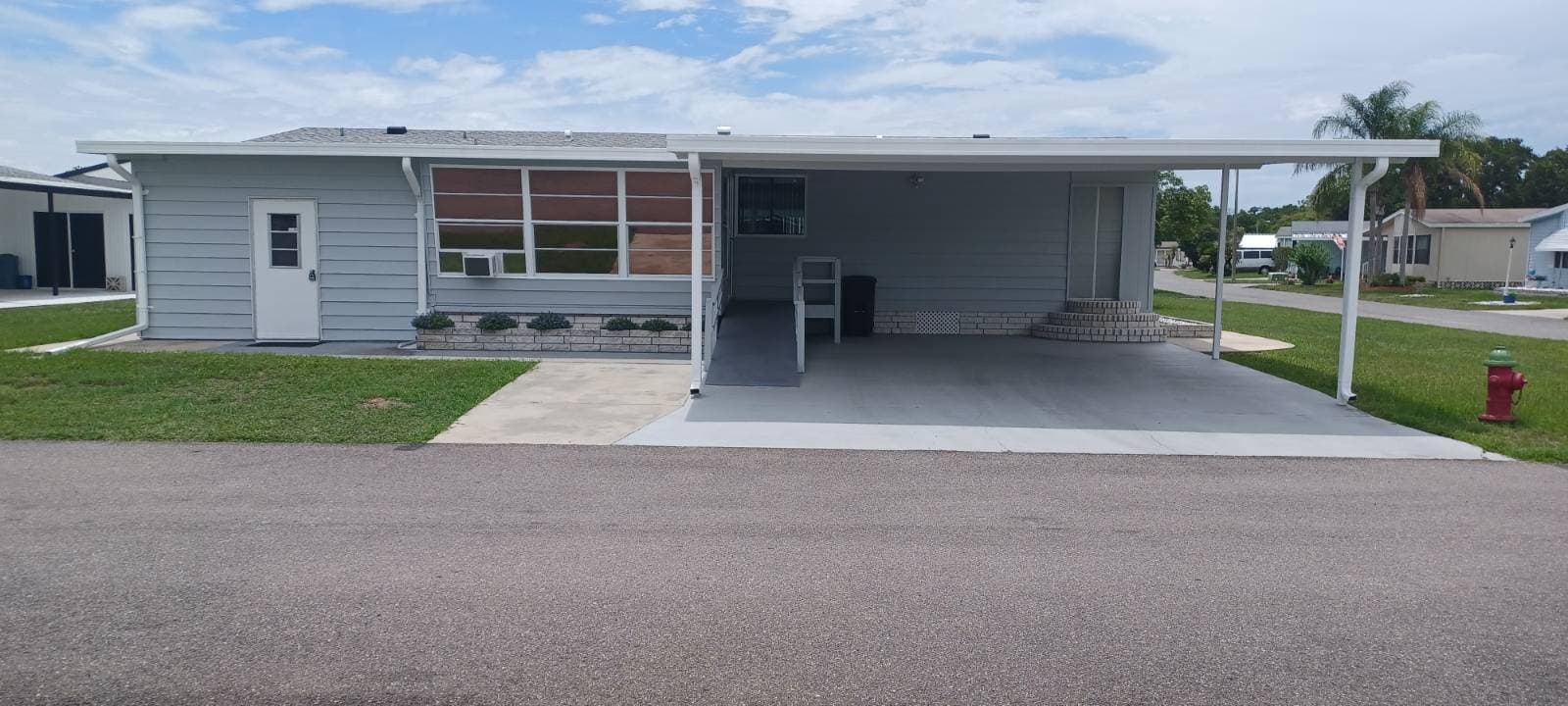 Manufactured home in Orlando, FL 32826