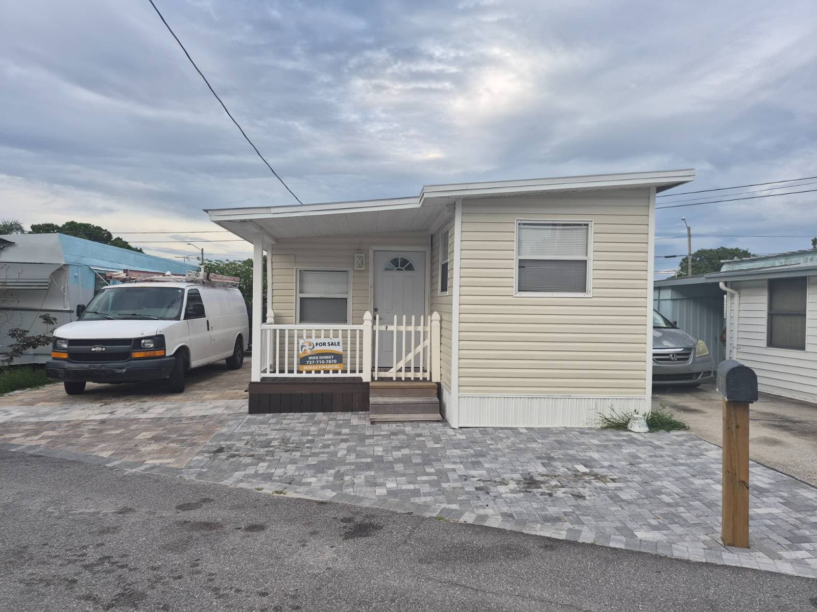 Manufactured home in St.Petersburg, FL 33714