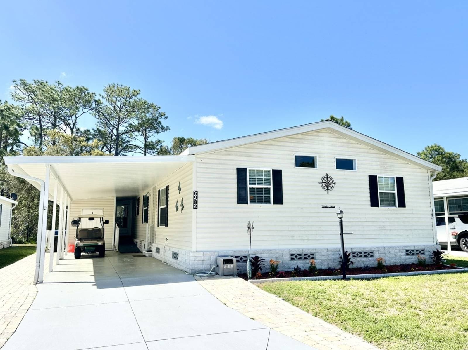 Manufactured home in Homosassa, FL 34446