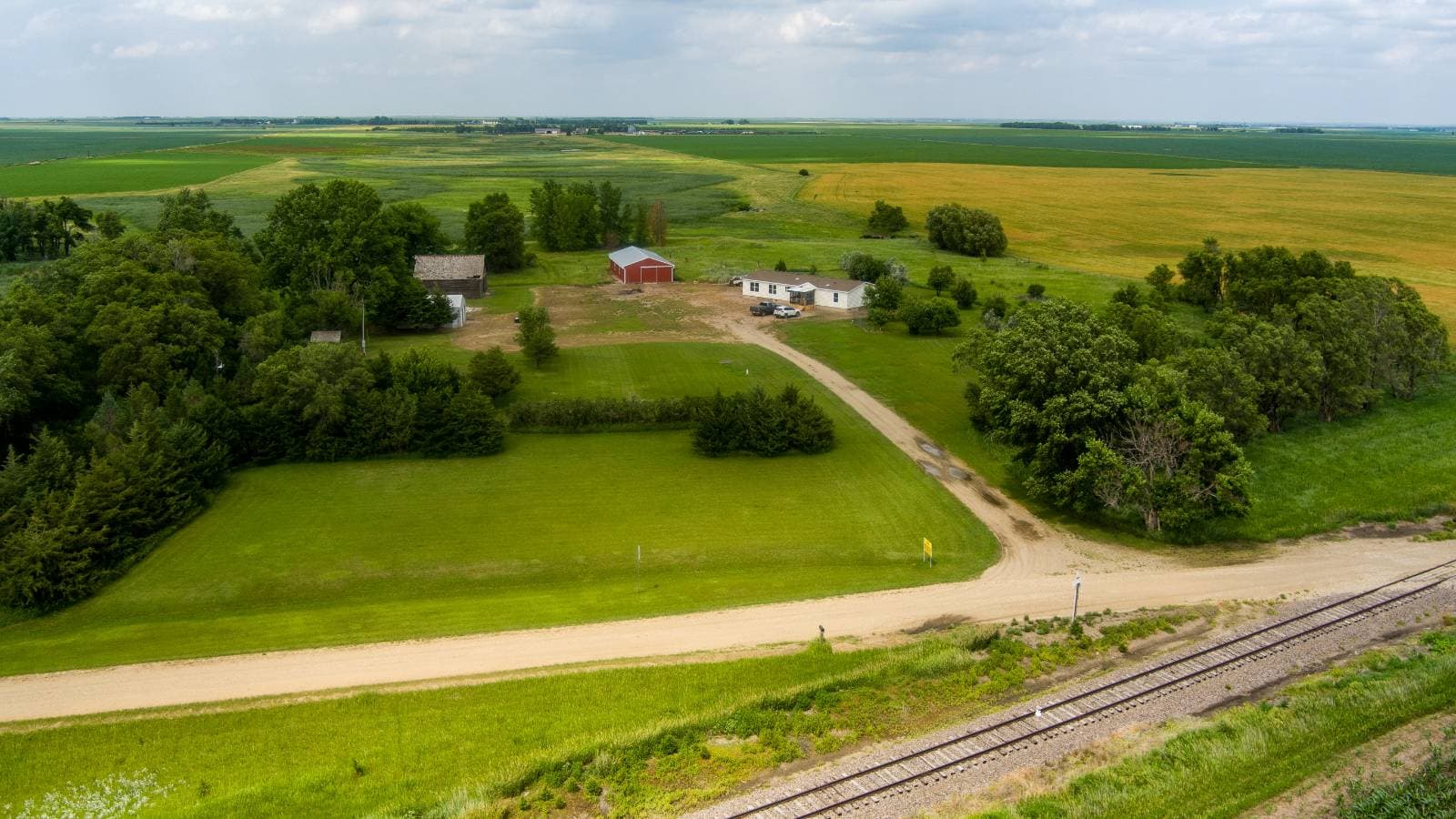 Manufactured home in Yale, SD 57386