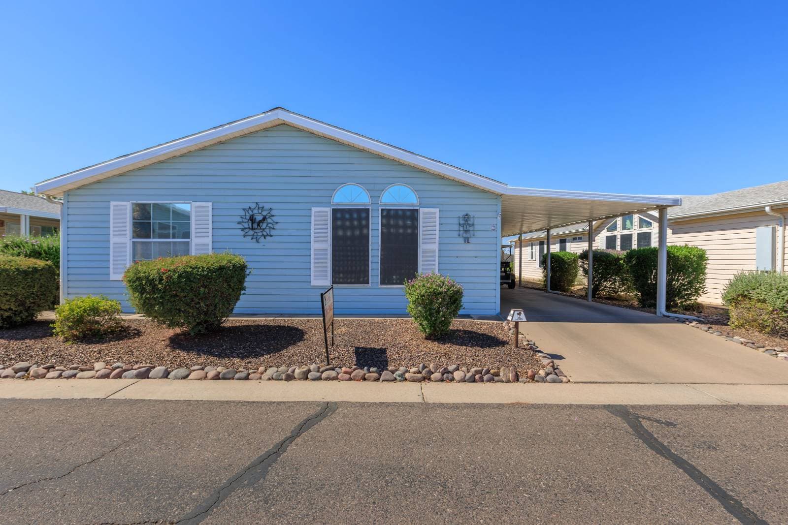 Manufactured home in Mesa, AZ 85205