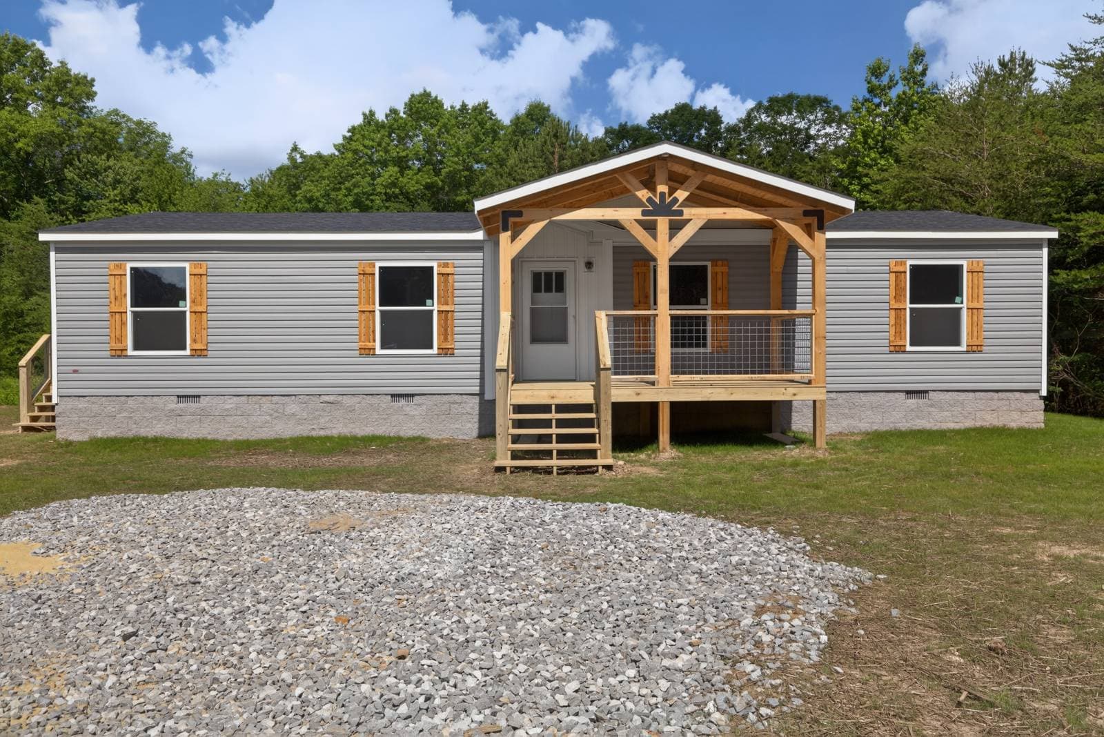Manufactured home in Jamestown, TN 38556