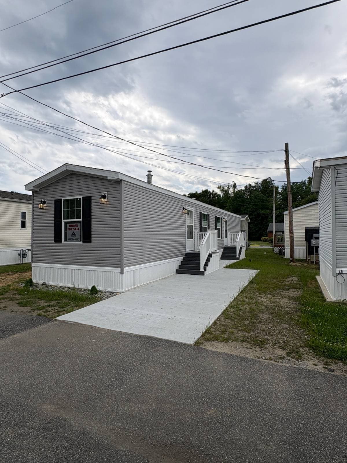Manufactured home in Penns Grove, NJ 08069