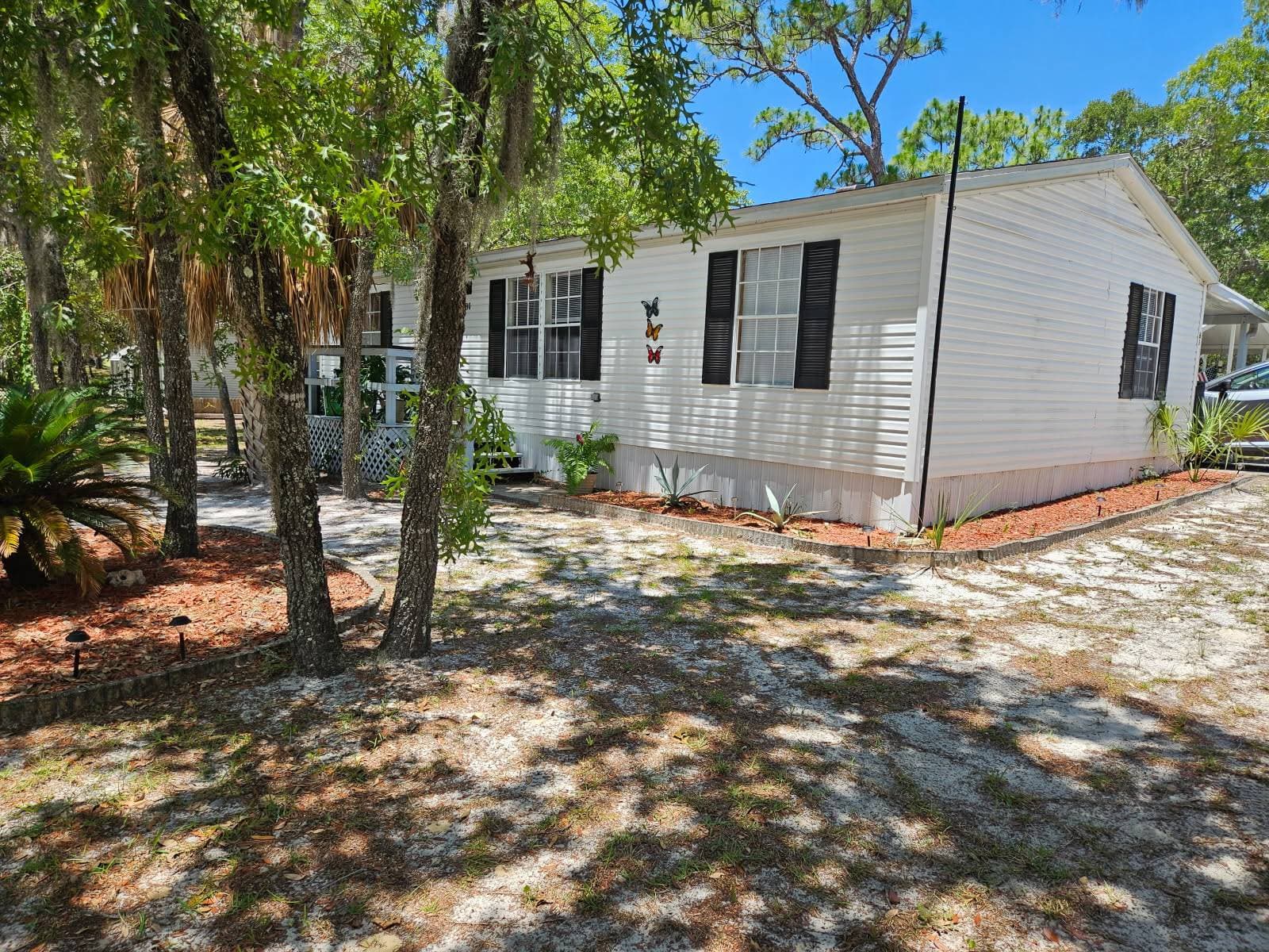 Manufactured home in Homosassa, FL 34448