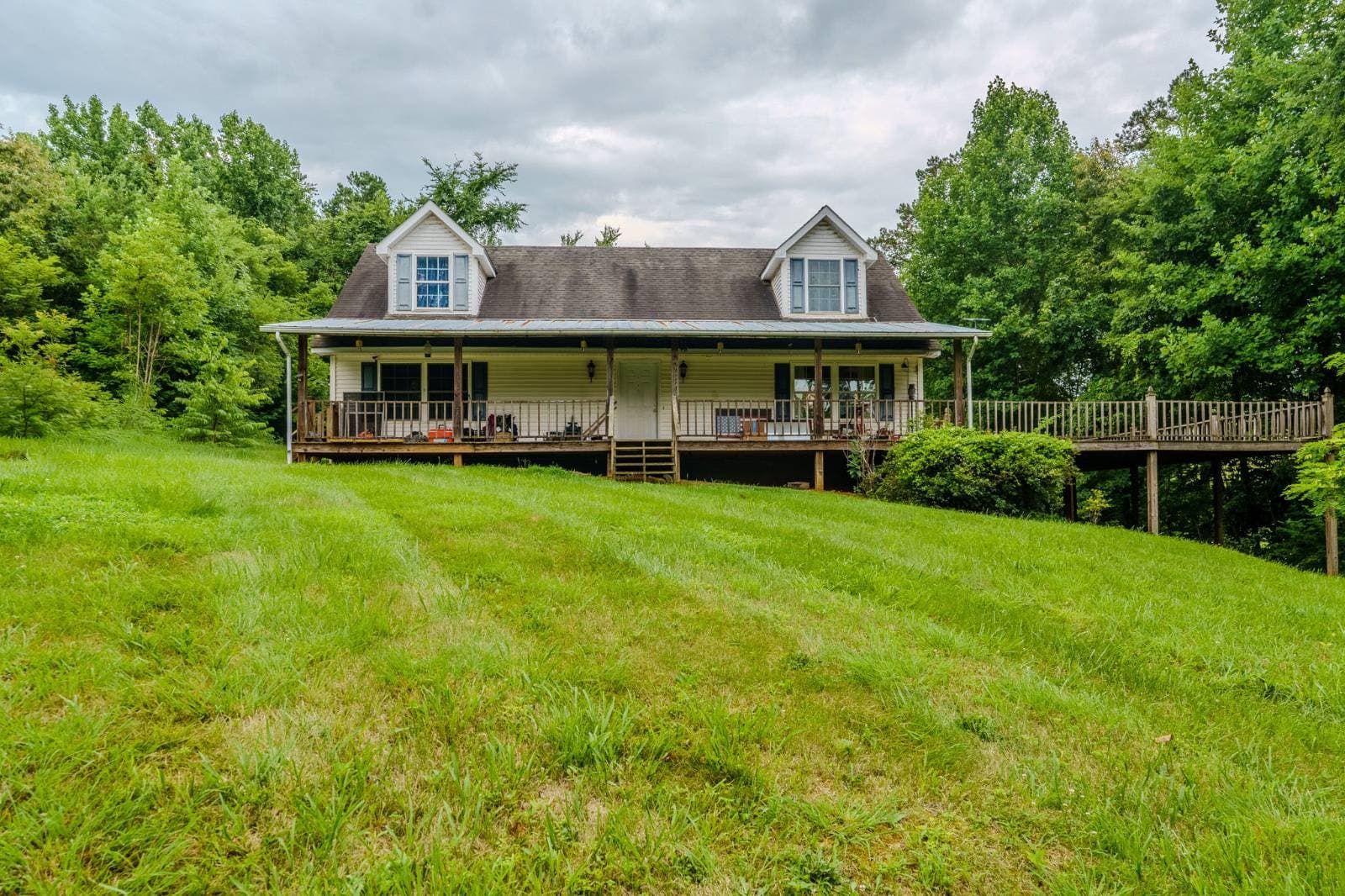Manufactured home in Greeneville, TN 37743