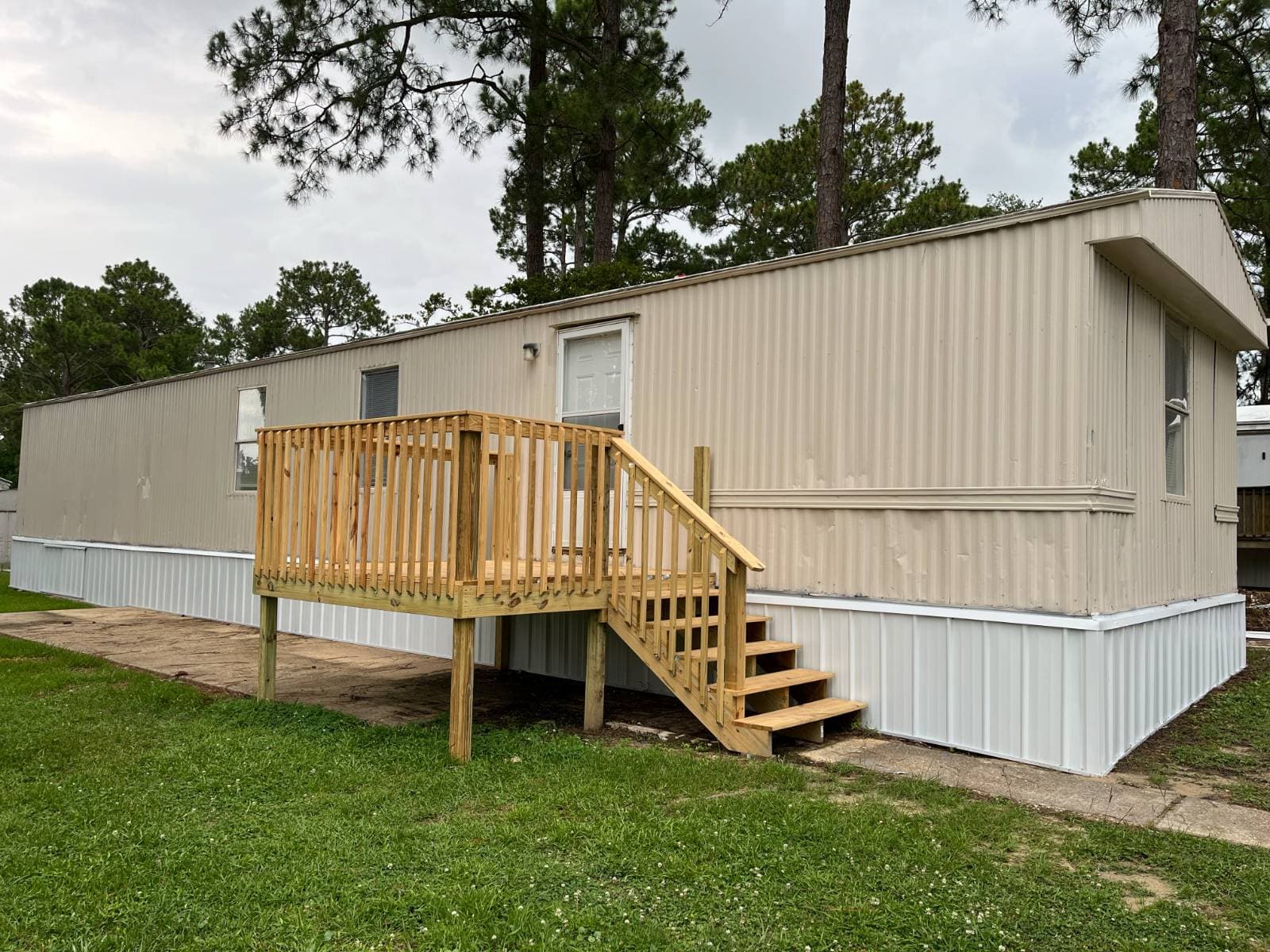 Manufactured home in Biloxi, MS 39532