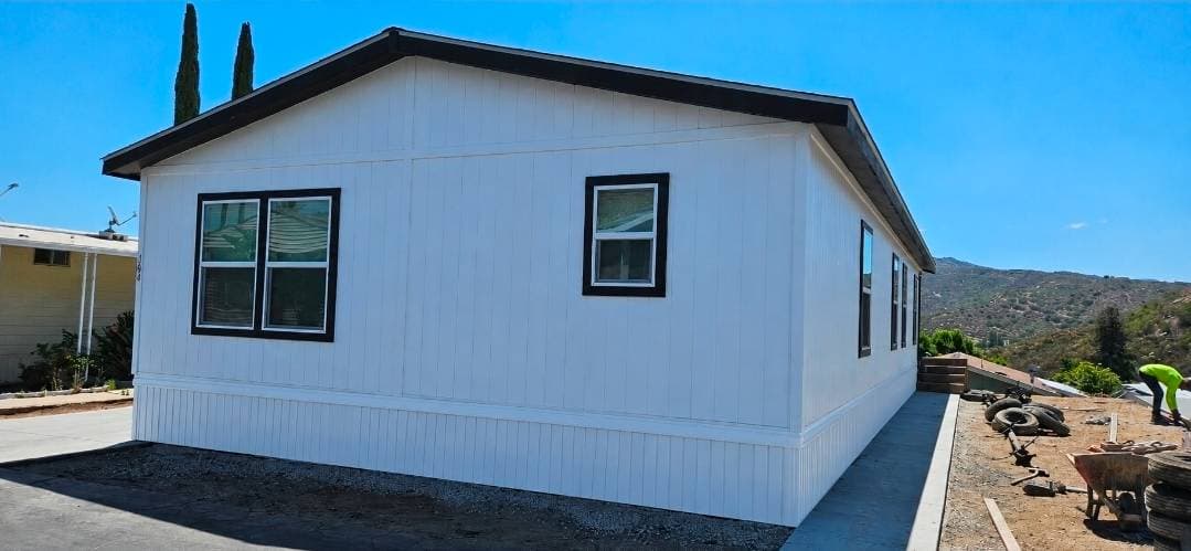 Manufactured home in EL CAJON, CA 92021