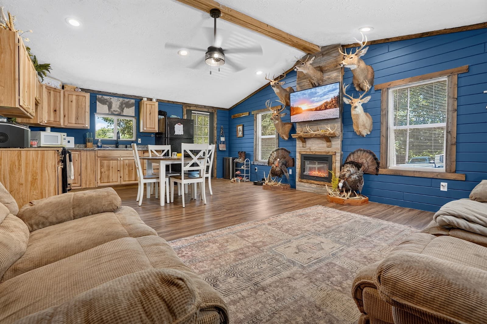 Manufactured home in Bidwell, OH 45614