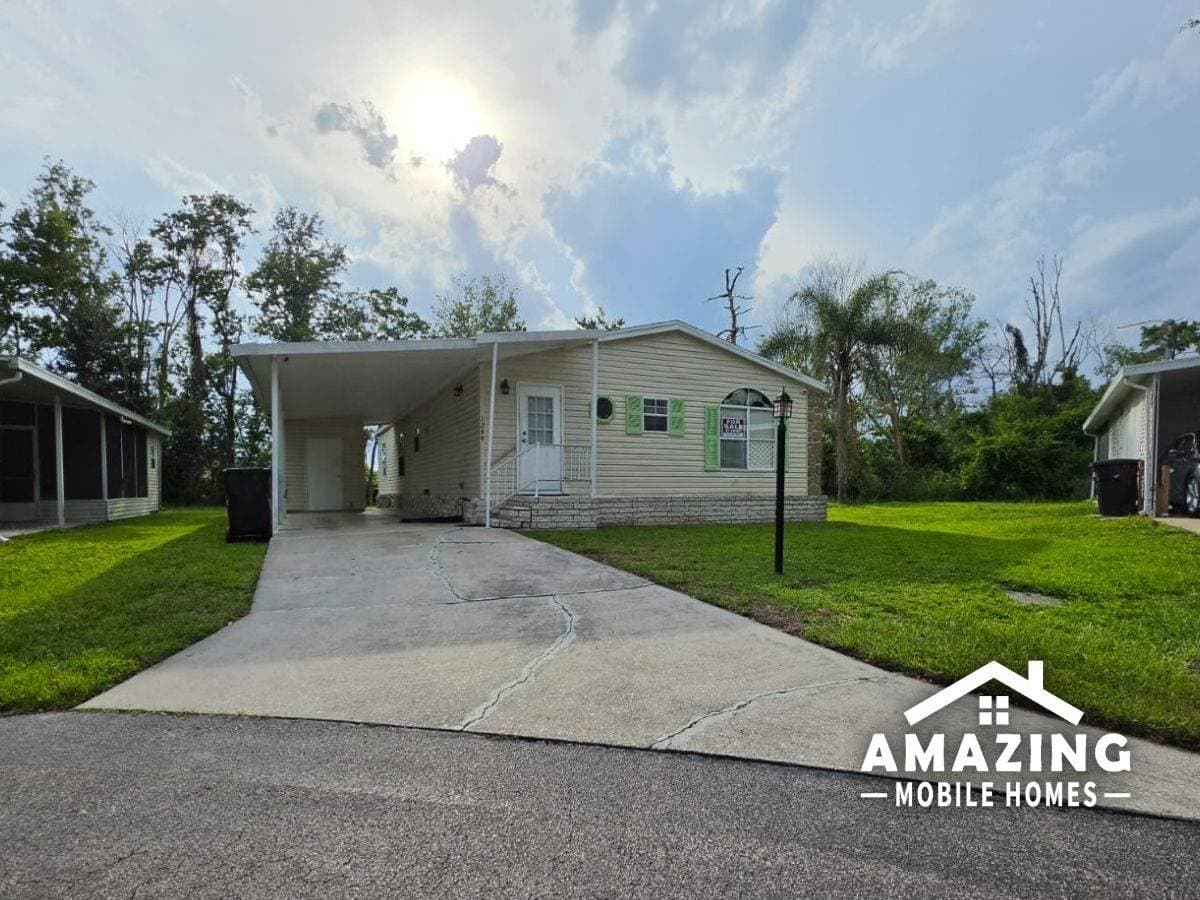 Manufactured home in Orlando, FL 32828