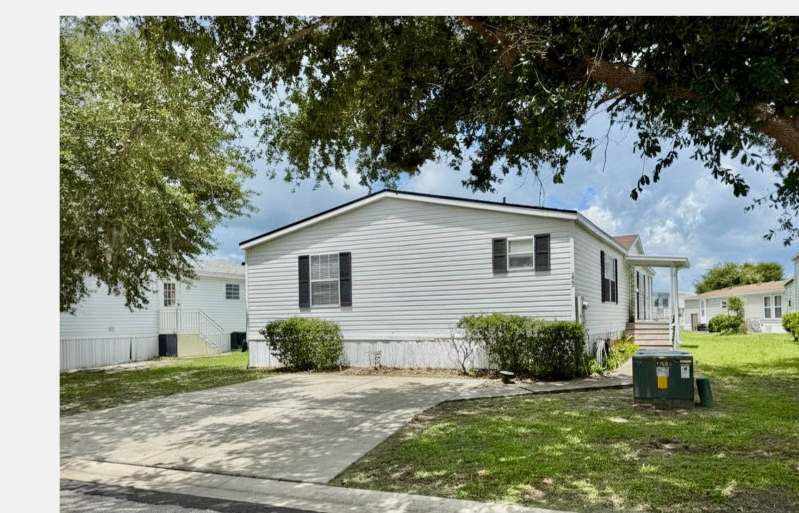 Manufactured home in Saint Cloud, FL 34772