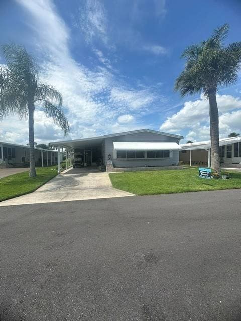 Manufactured home in Sebring, FL 33872