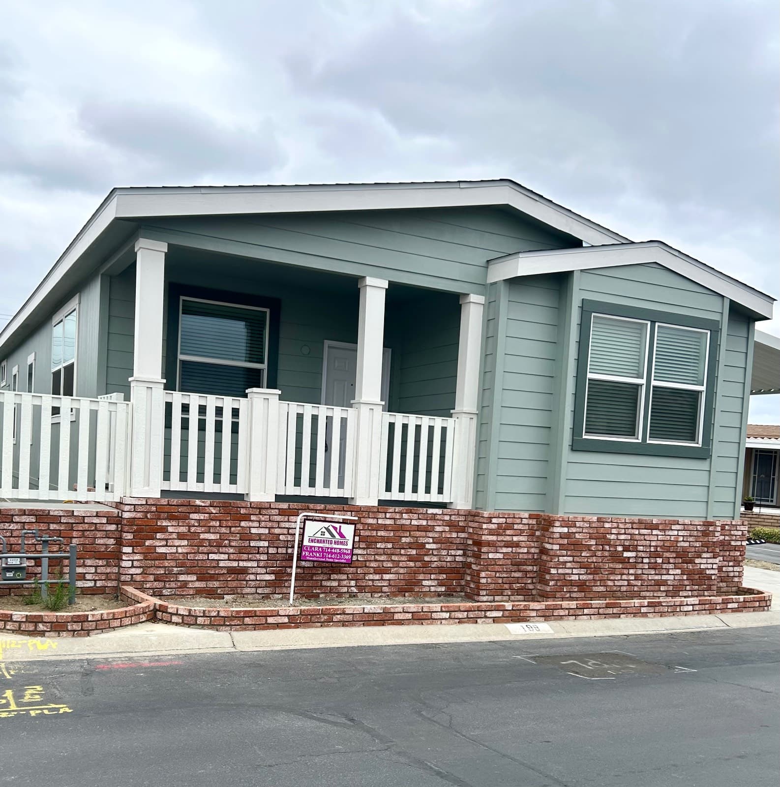 Manufactured home in ANAHEIM, CA 92806