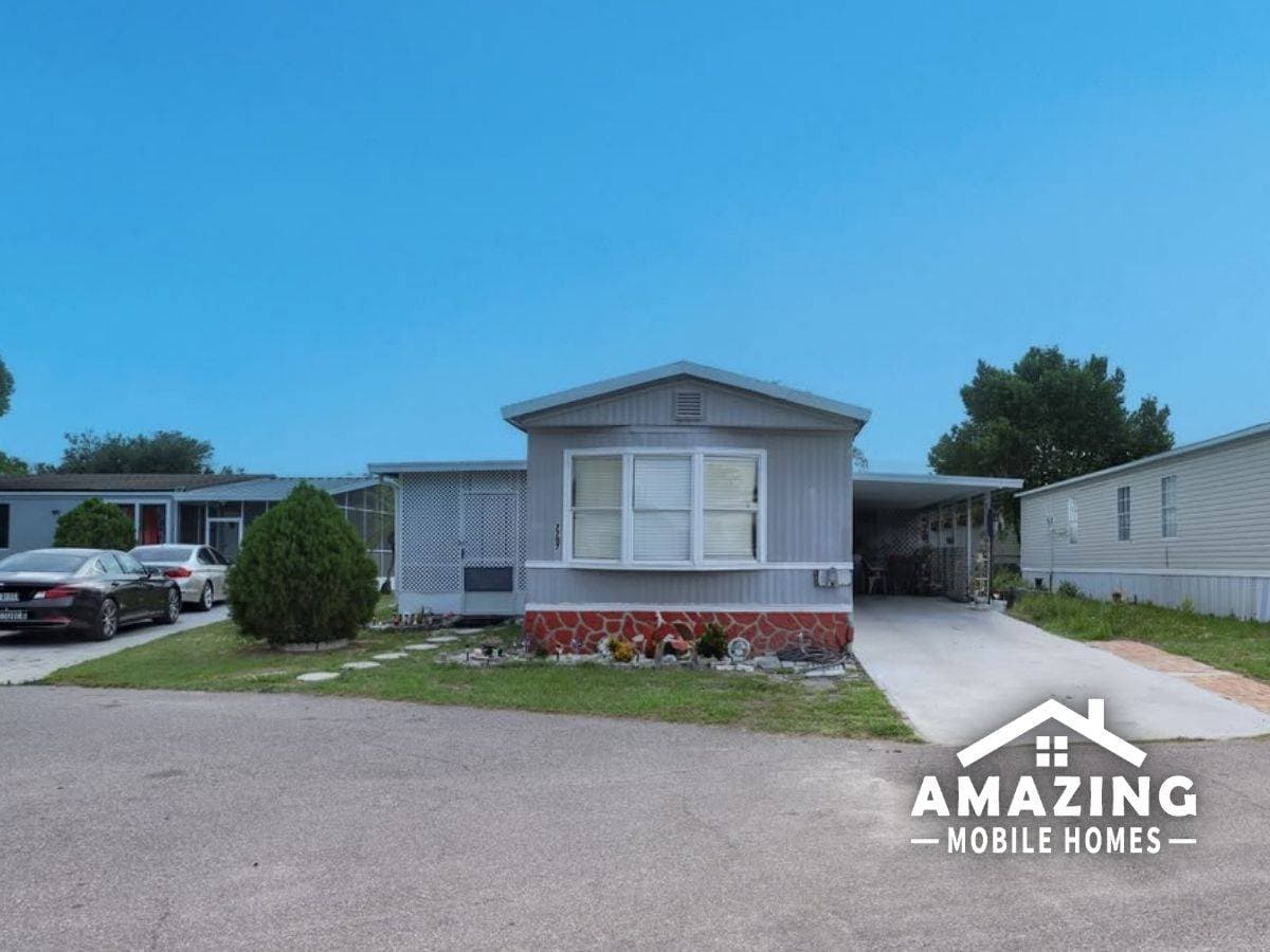 Manufactured home in Orlando, FL 32810